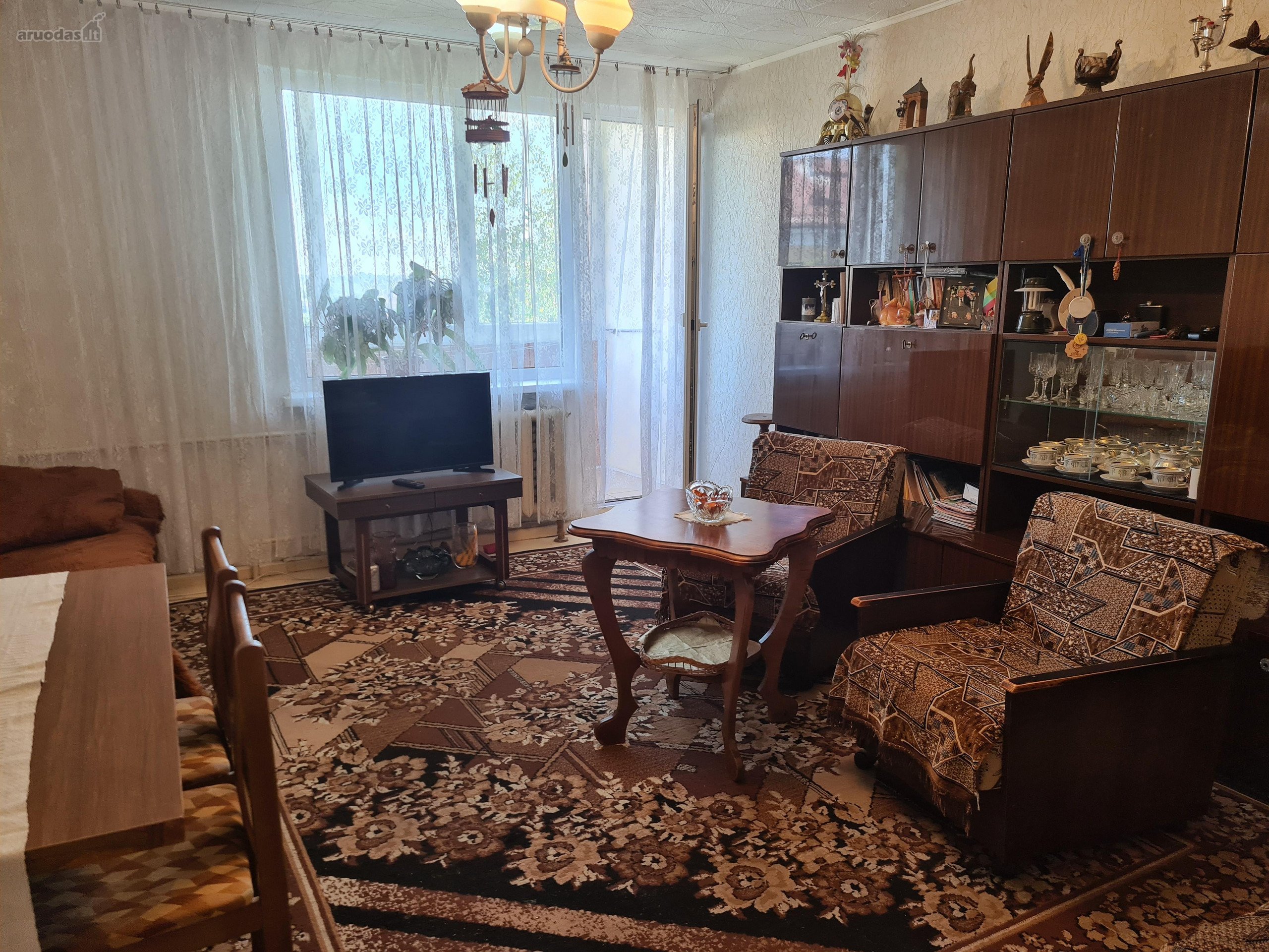 Parduodamas 2 kambarių renovuotas butas, 5