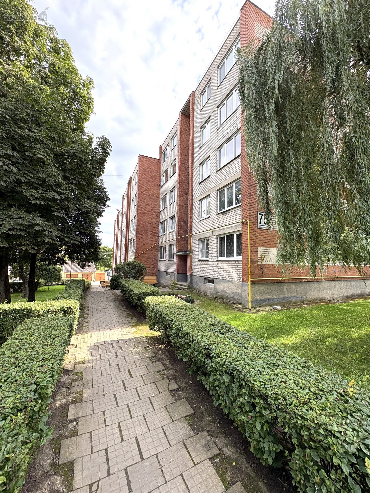 Parduodamas šviesus ir jaukus 3 kambarių