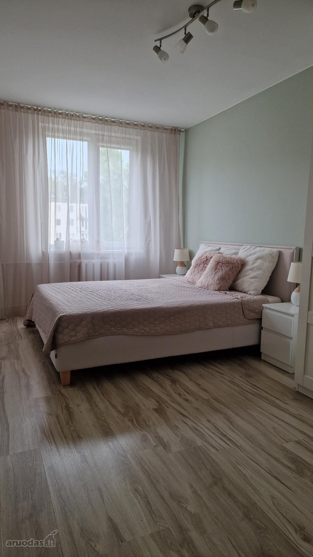Šviesus 2 Kambarių Butas Antakalnyje - Kai