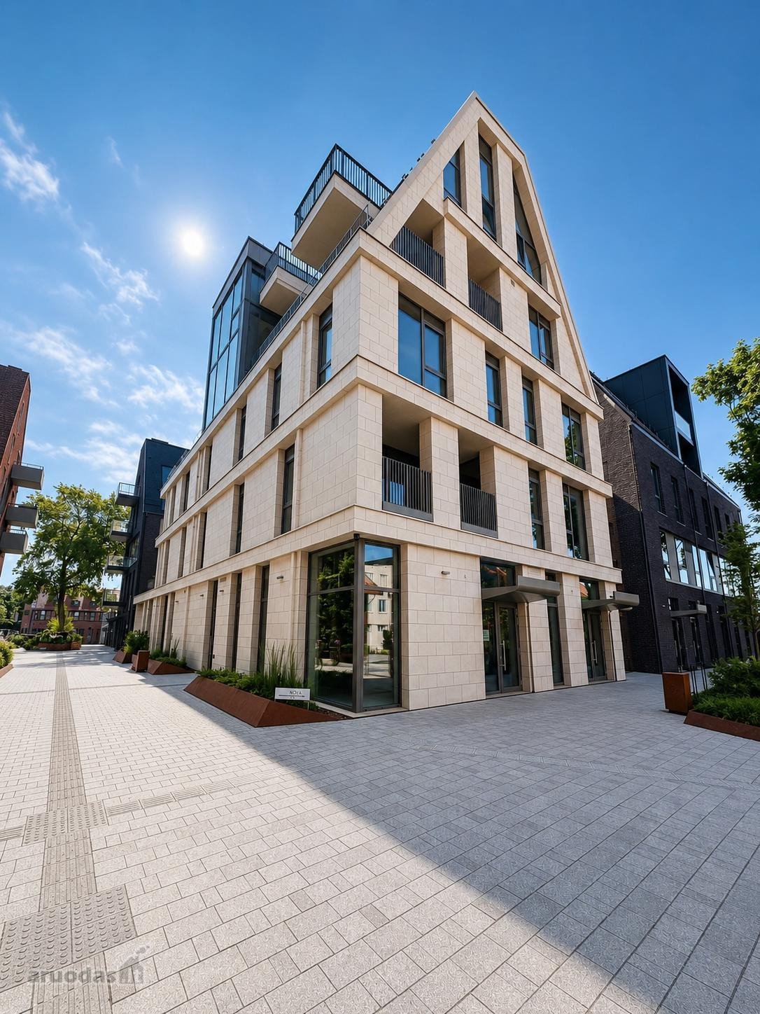 Nuomos kaina 2 000–4 000 €/mėn., priklausomai