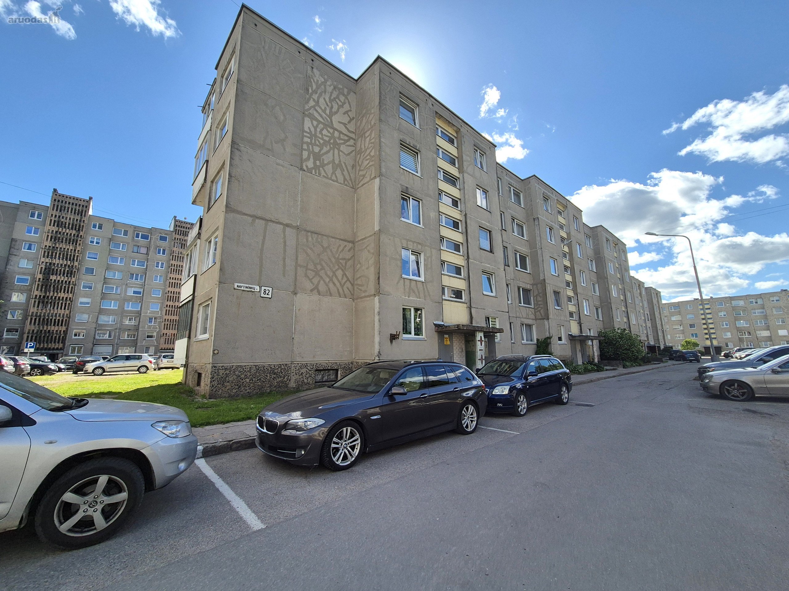 1/2 dalis 3 kambarių buto