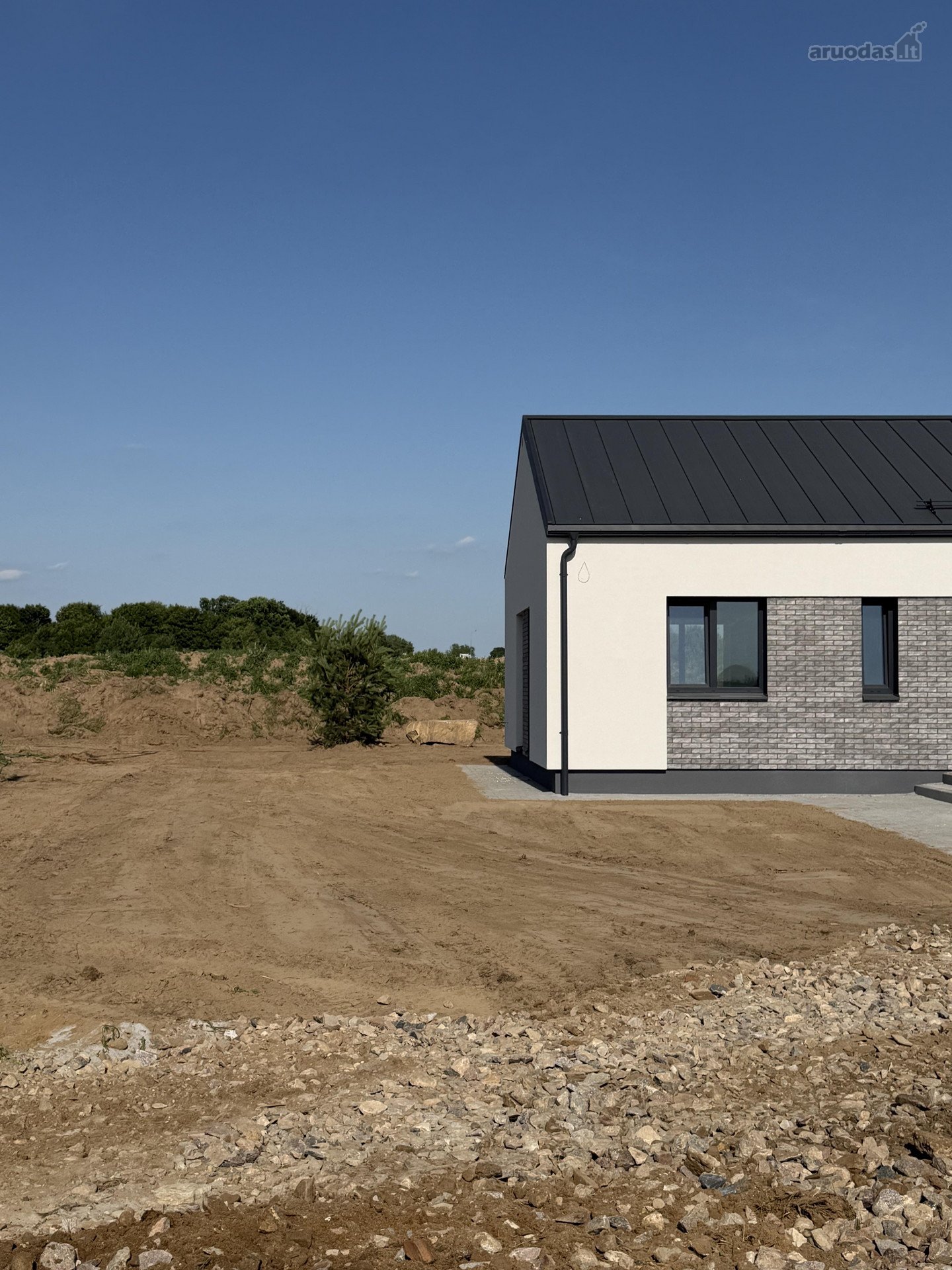 Pilnai Įrengtas Namas – Kokybiškas,
