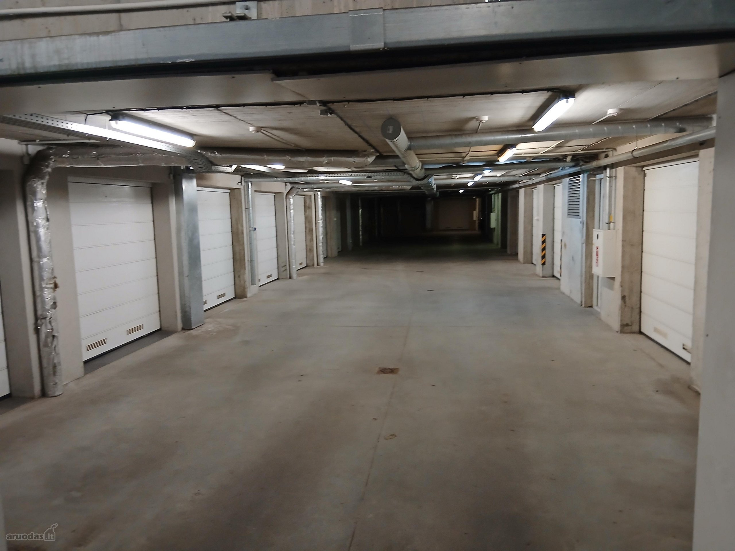 Parduodamos 16 m² sandėliavimo / požeminio