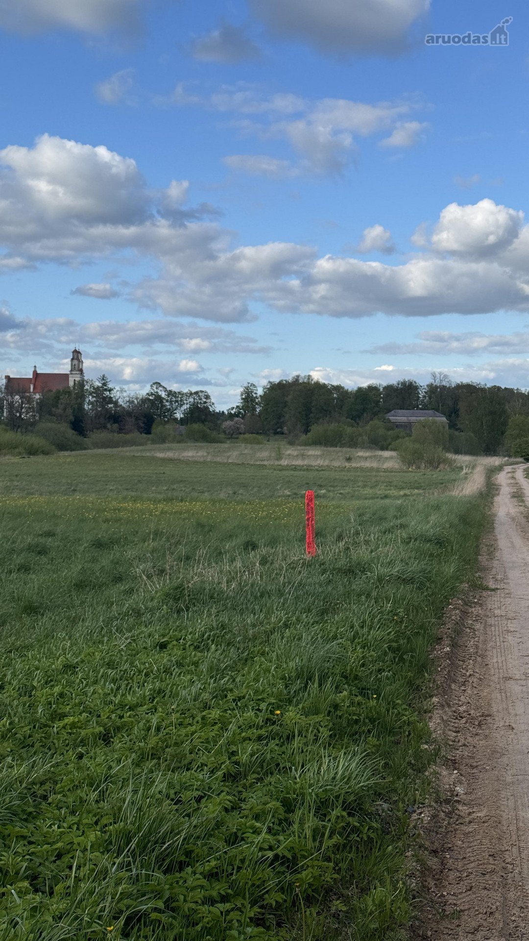 Parduodami Du Lygūs Sklypai Šalia Kurtuvėnų –