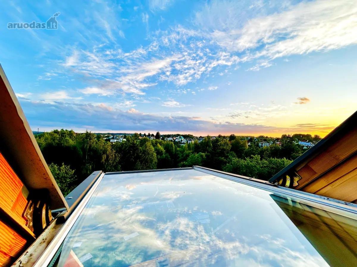 Erdvus 2 kambarių butas su nuostabia panorama