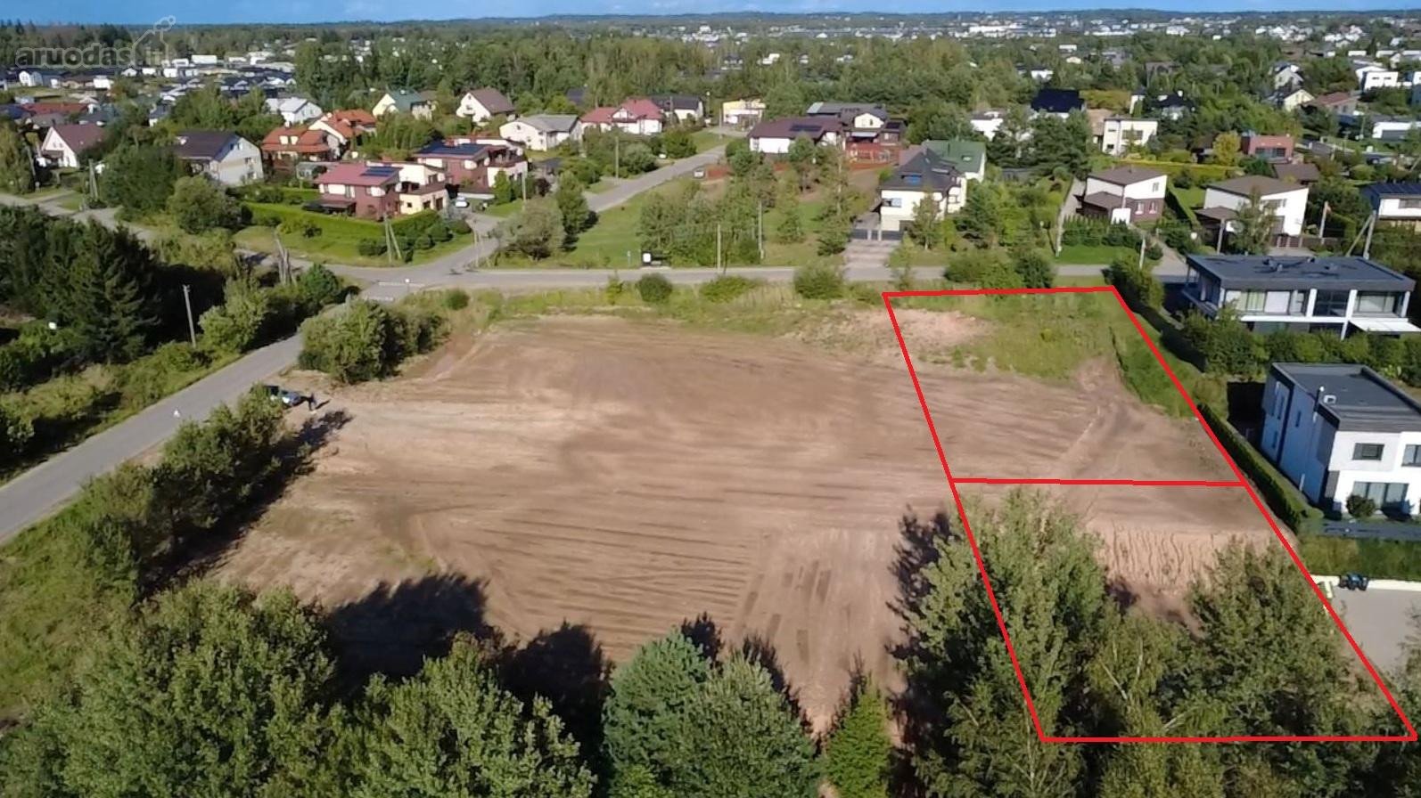 Po 10 arų du sklypai Tarandėje – su miesto