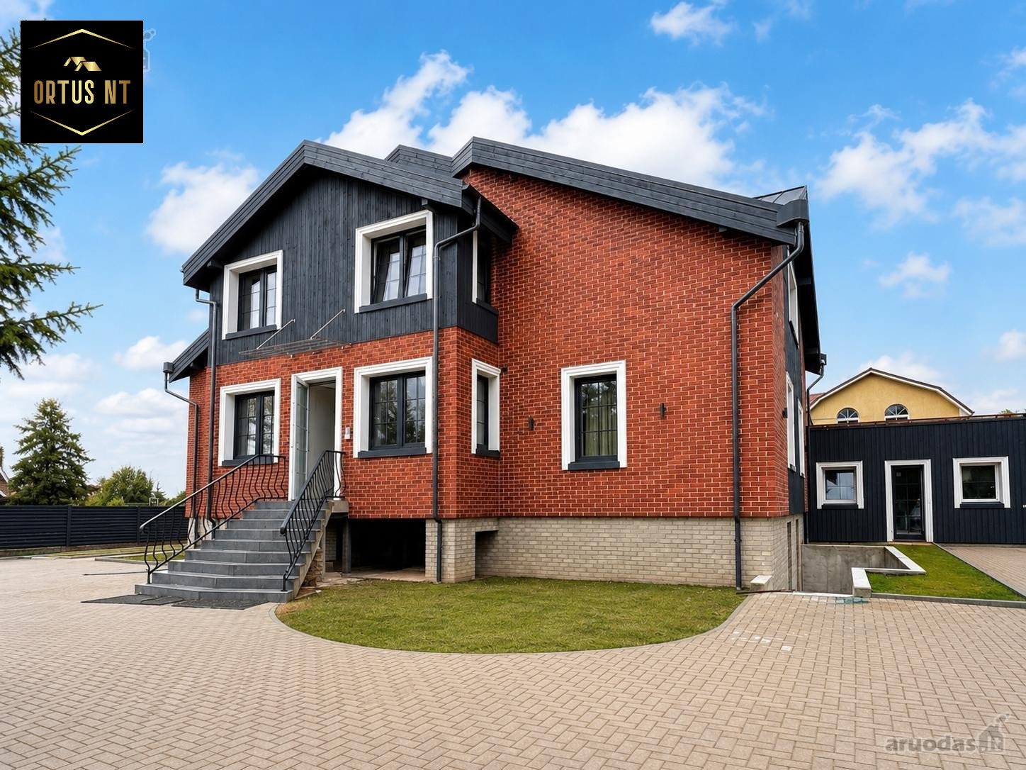 Liko tik 5 apartamentai iš 16 – rezervacijos