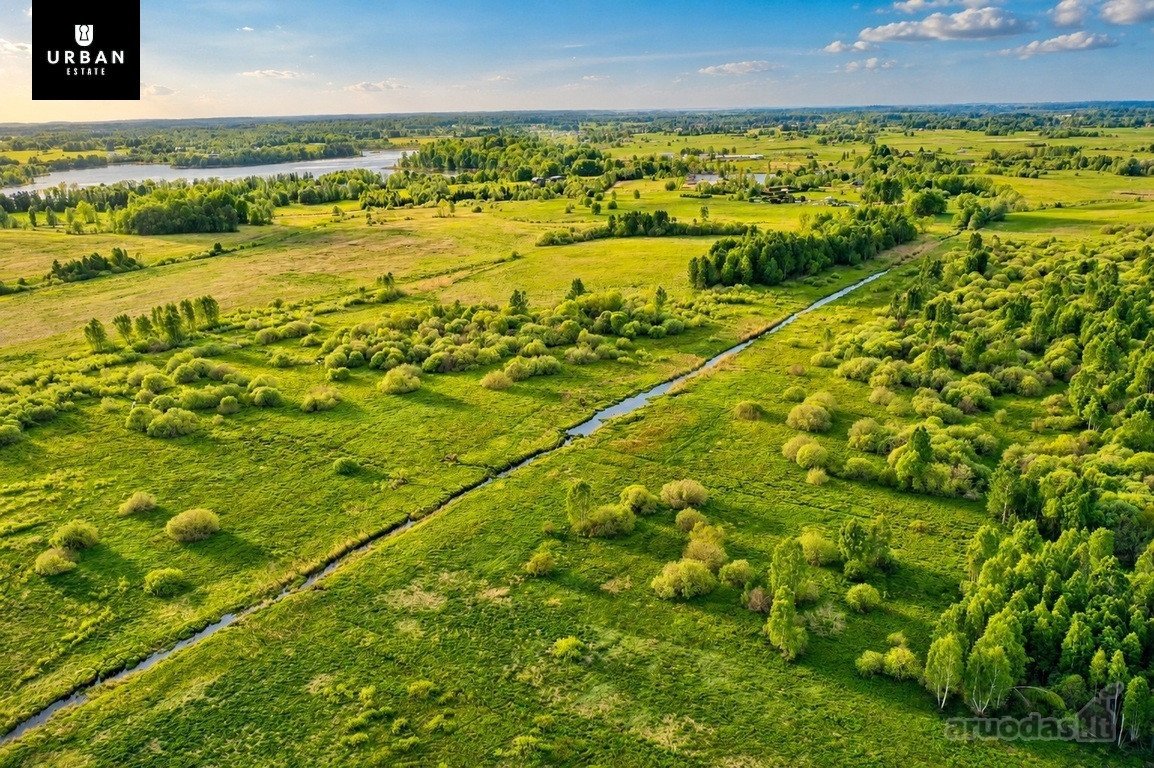 Parduodamas Žemės Ūkio Sklypas Besiribojantis