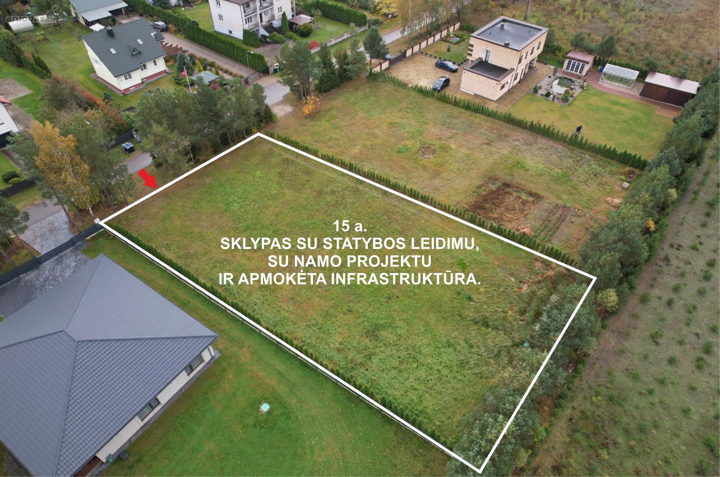 15 a. Sklypas Su Statybos Leidimu, Namo