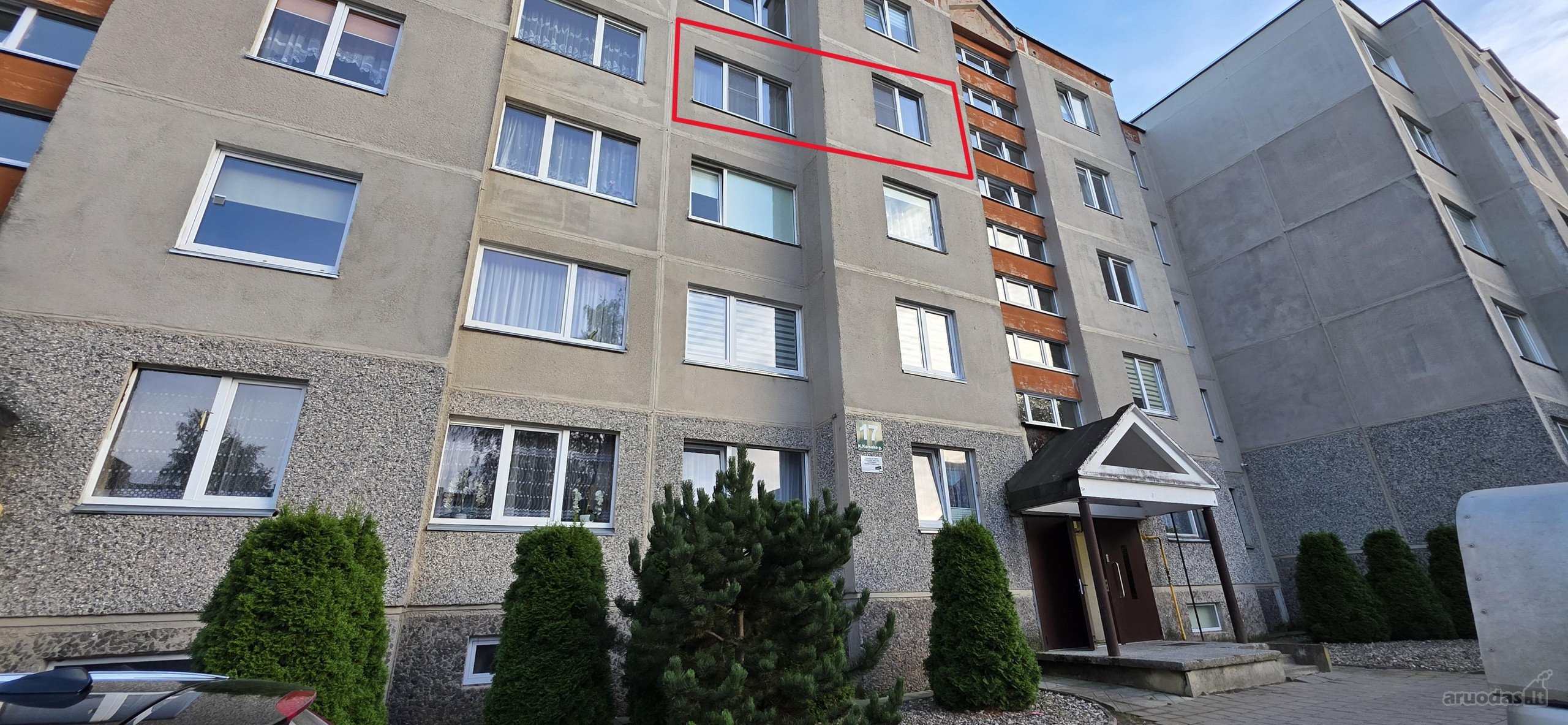 Parduodamas labai jaukus, prižiūrėtas,