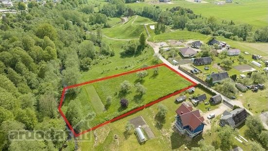 Parduodamas 46 arų namų valdos sklypas