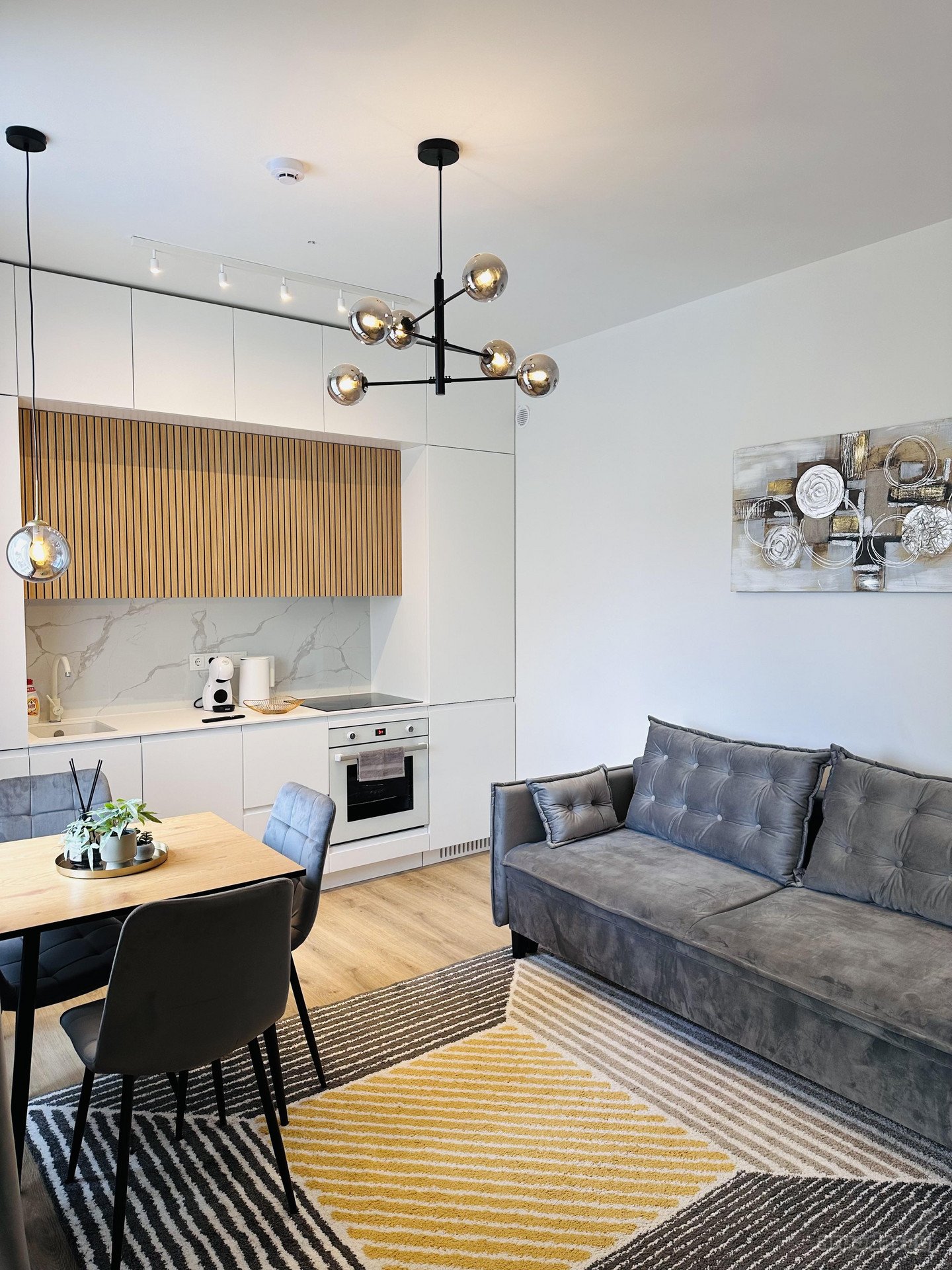 Jaukūs 2 Kambarių Apartamentai Žaliakalnyje 