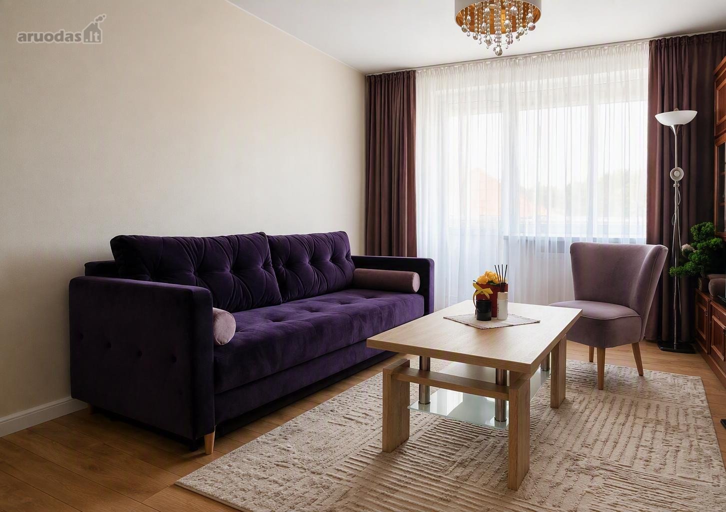 Išnuomojamas Jaukus Ir Erdvus 3 Kambarių