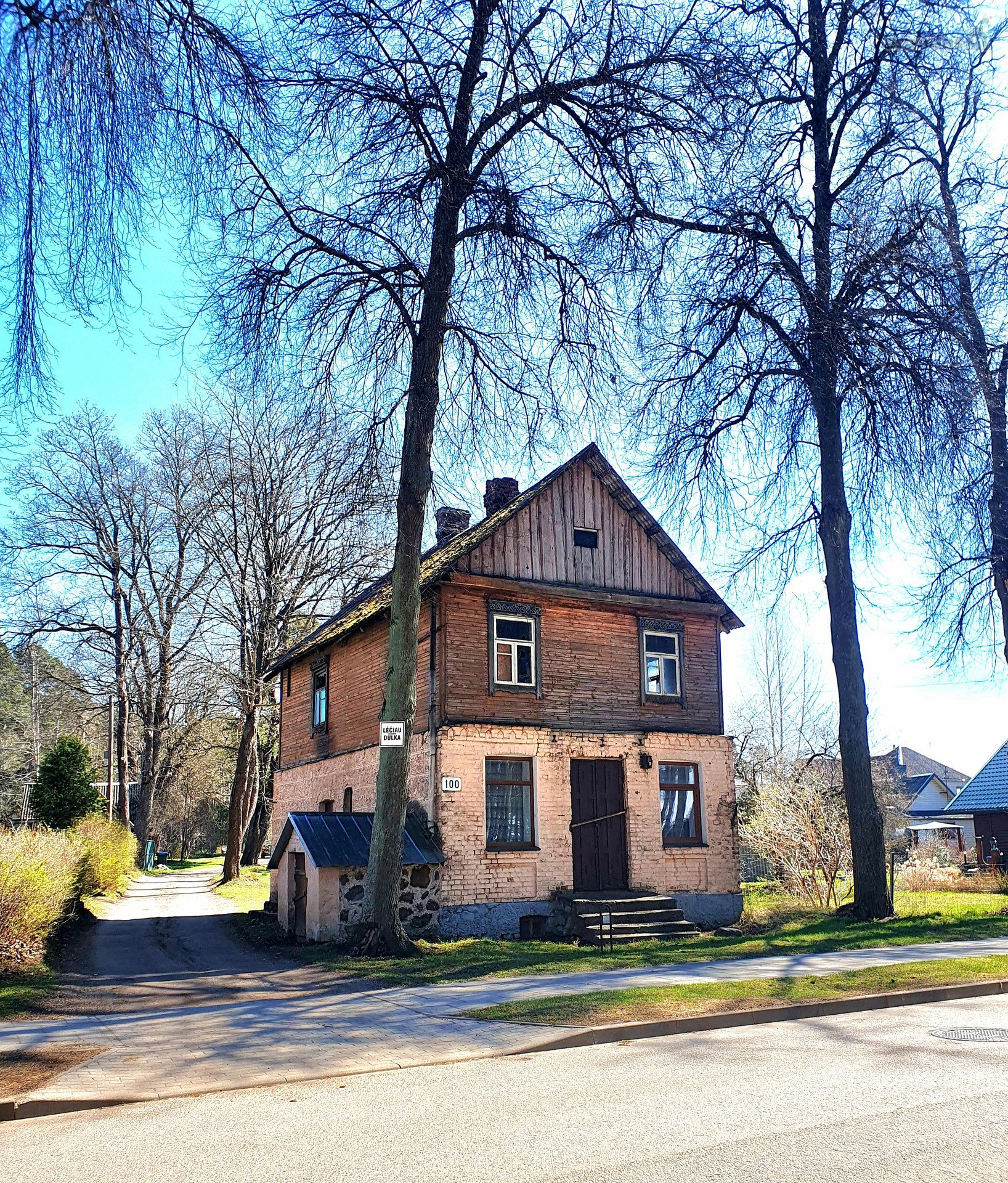 Švenčionėliuose parduodamas 2 kambarių butas