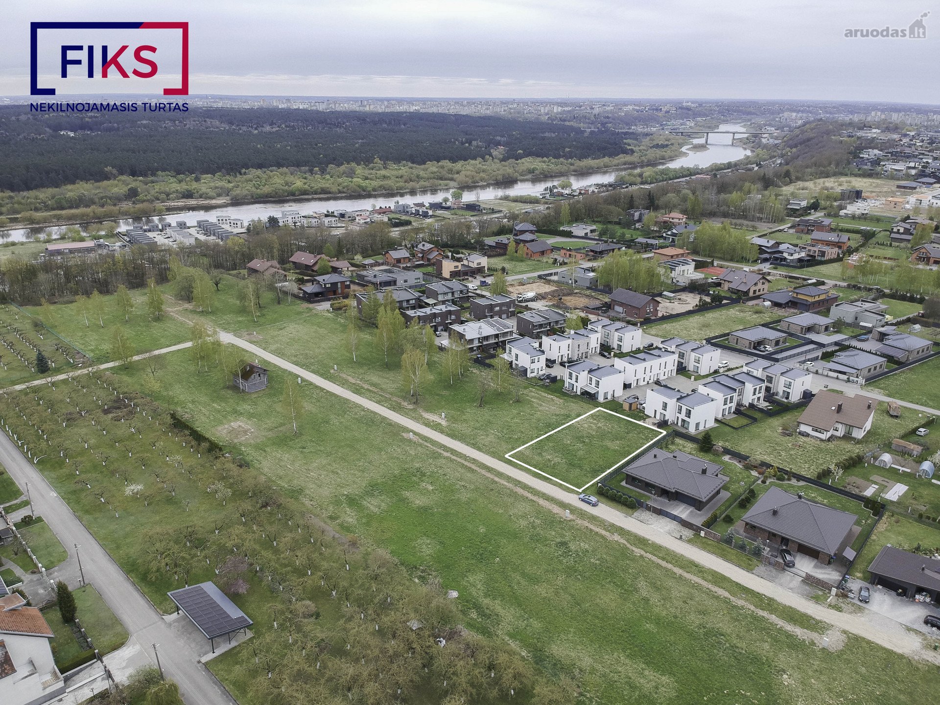 Parduodamas Namų Valdos Sklypas Vytėnuose,