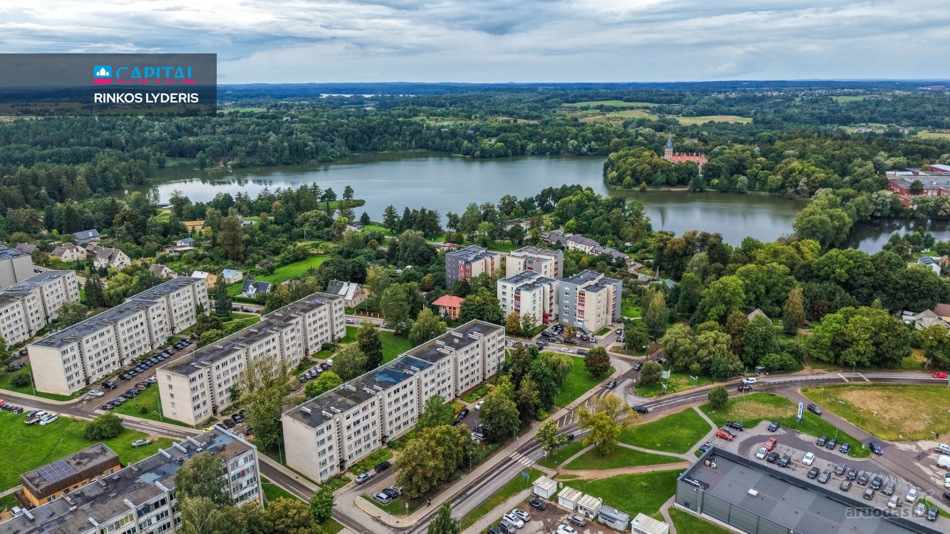 Parduodamas Erdvus 2 Kambarių Butas Su