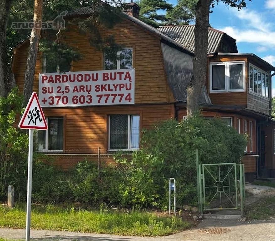 Parduodamas jaukus ir erdvus 3 kambarių butas