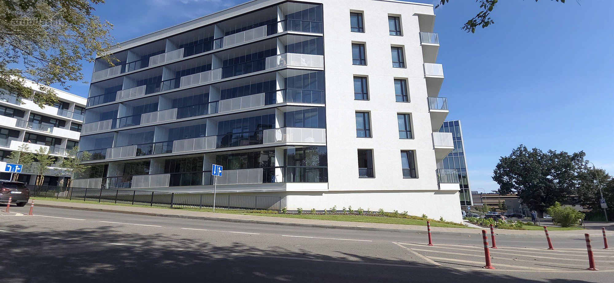 Erdvus butas Saltoniškėse, prie Pc „panorama“