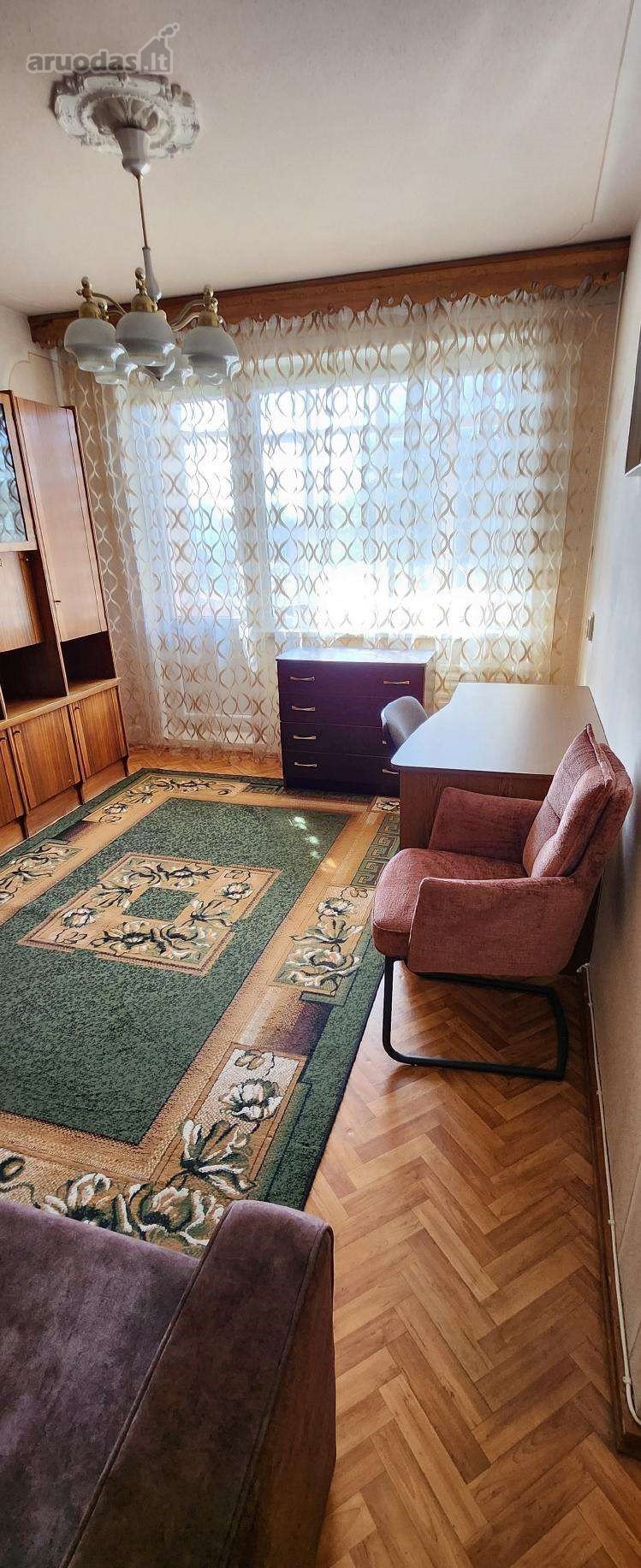 Parduodamas Šviesus Ir Saulėtas 1 Kambario