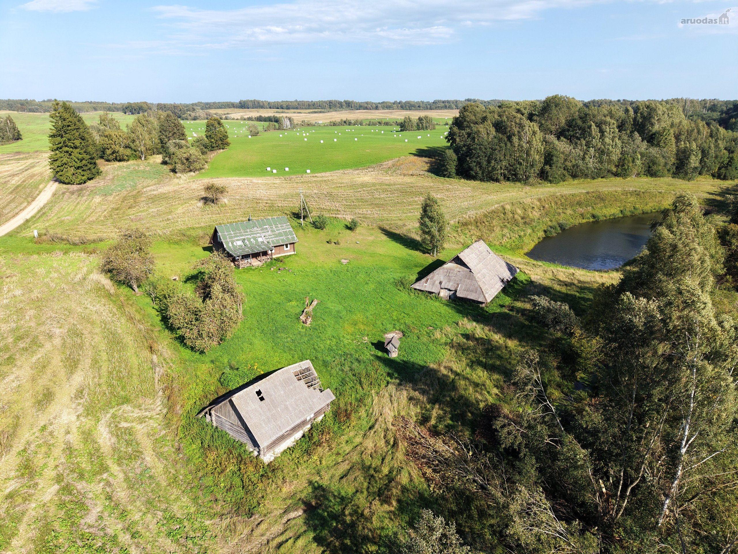 Parduodama 8,66 ha sodyba Molėtų r. –