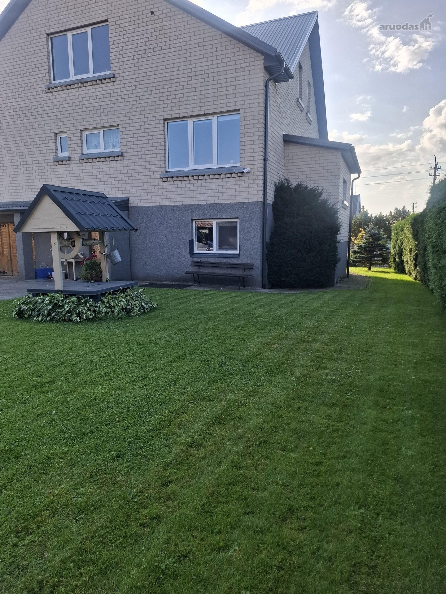 Parduodamas mūrinis, erdvus (5 kambarių)
