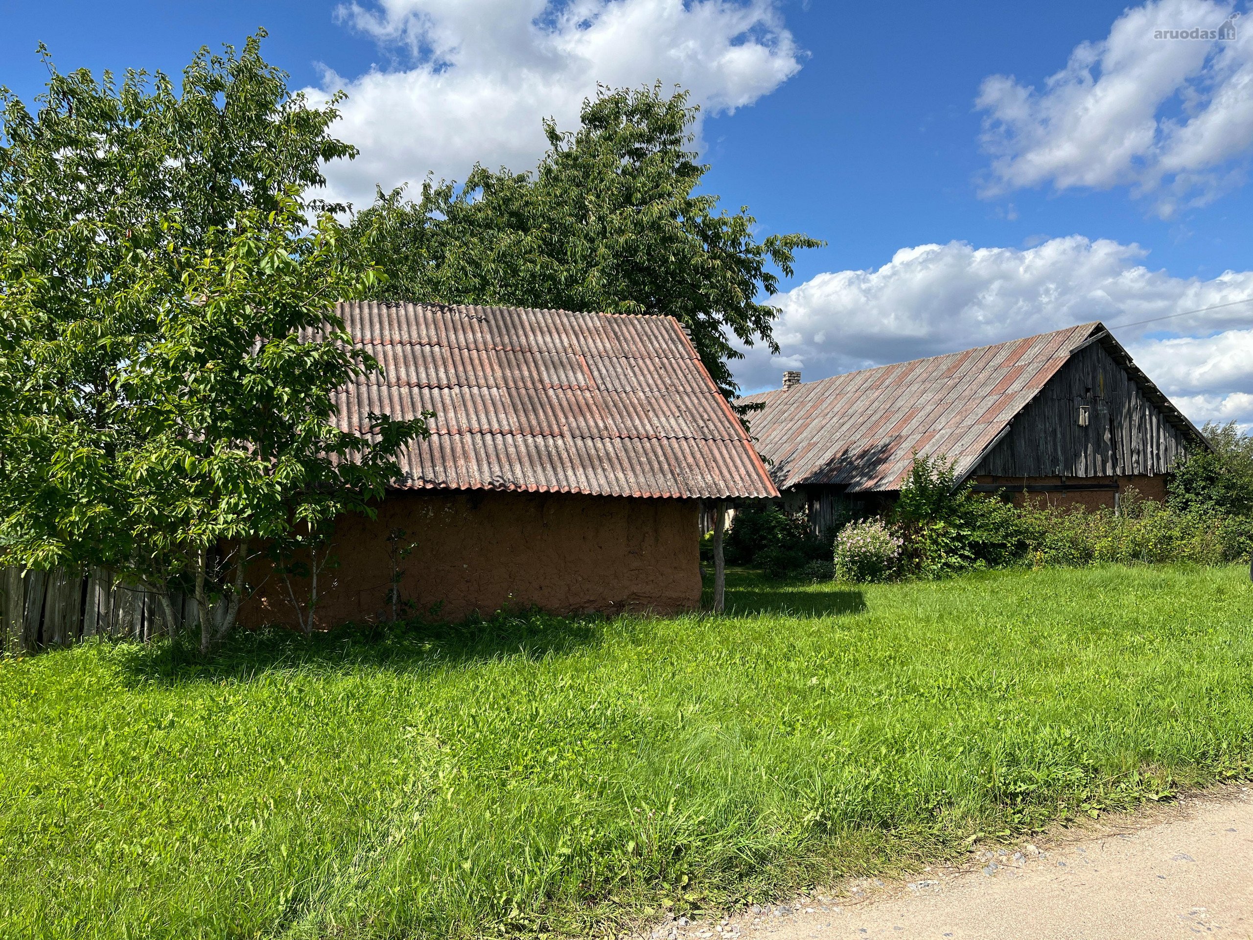 Parduodama sodyba / žemės sklypas 5 km iki
