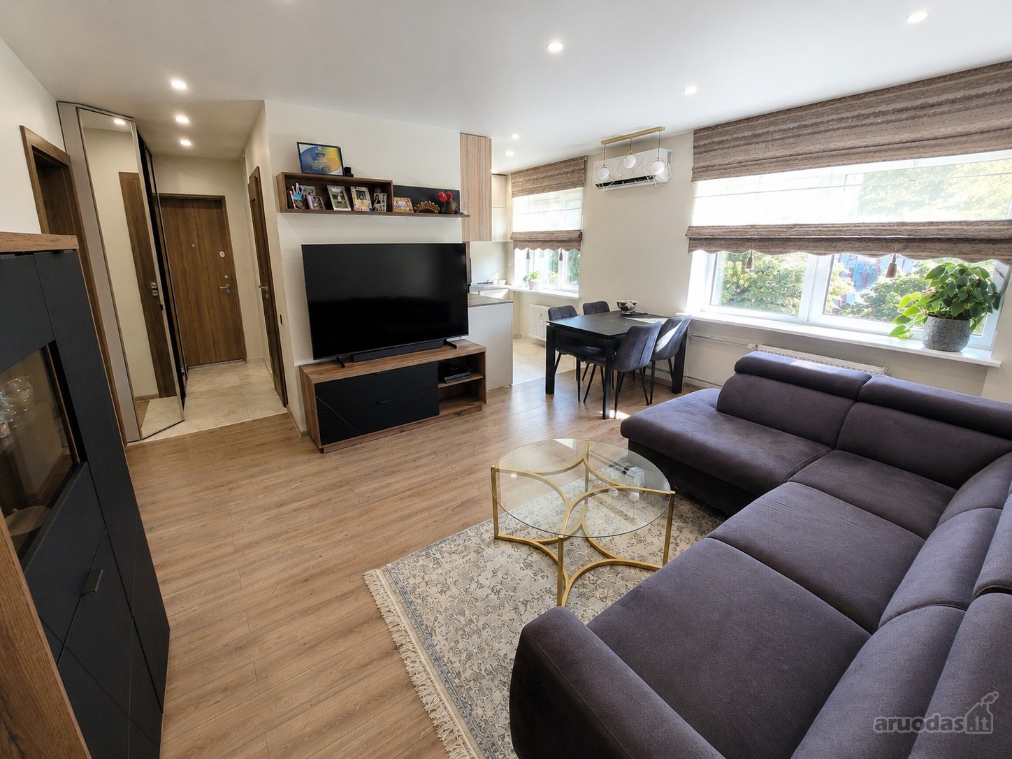 Suremontuotas 3 kambarių butas renovuotame