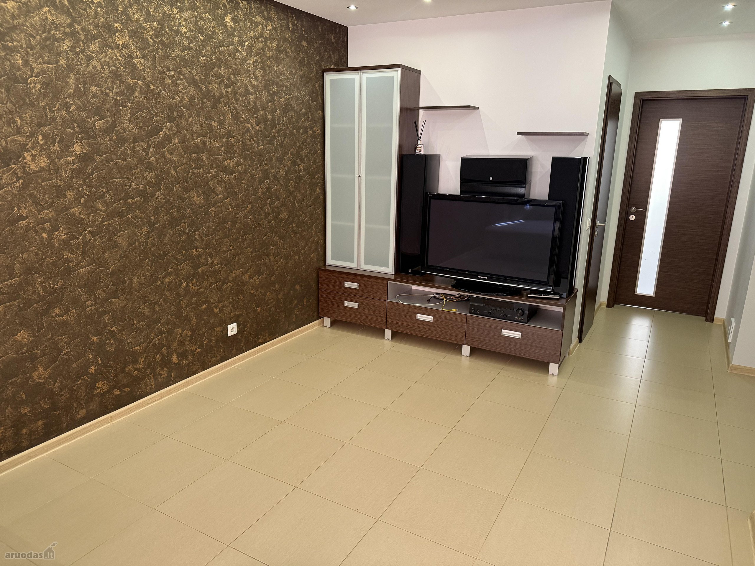? Nuomai siūlomas 2 kambarių 58 m² butas prie