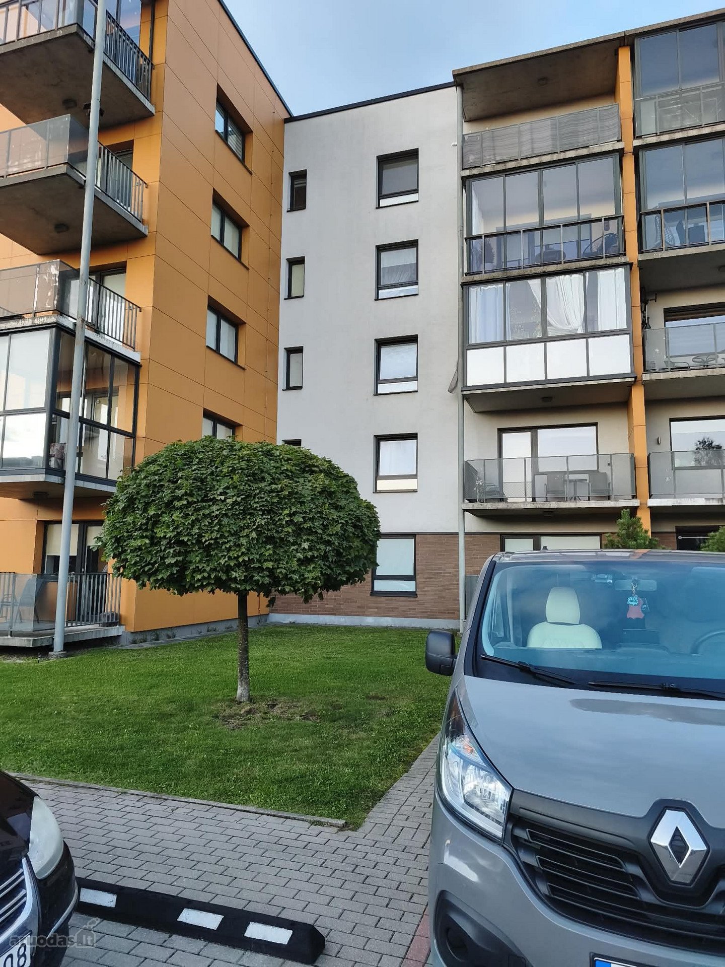 Naujos statybos butas Šilainiuose – liftas,