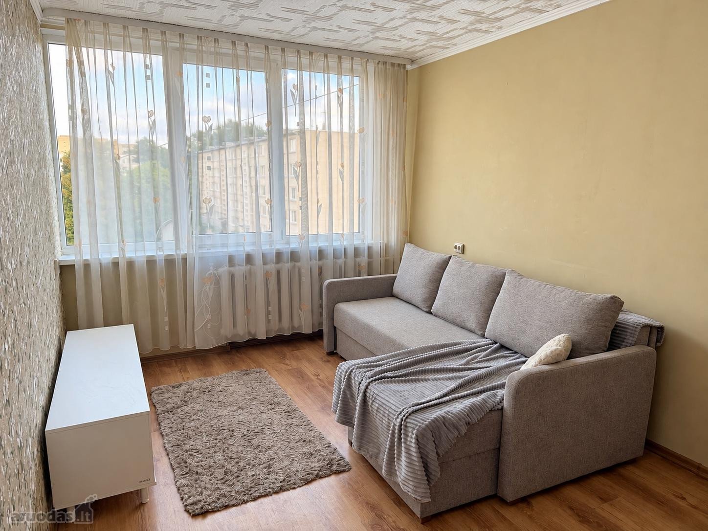 Parduodamas jaukus ir tvarkingas bendrabučio