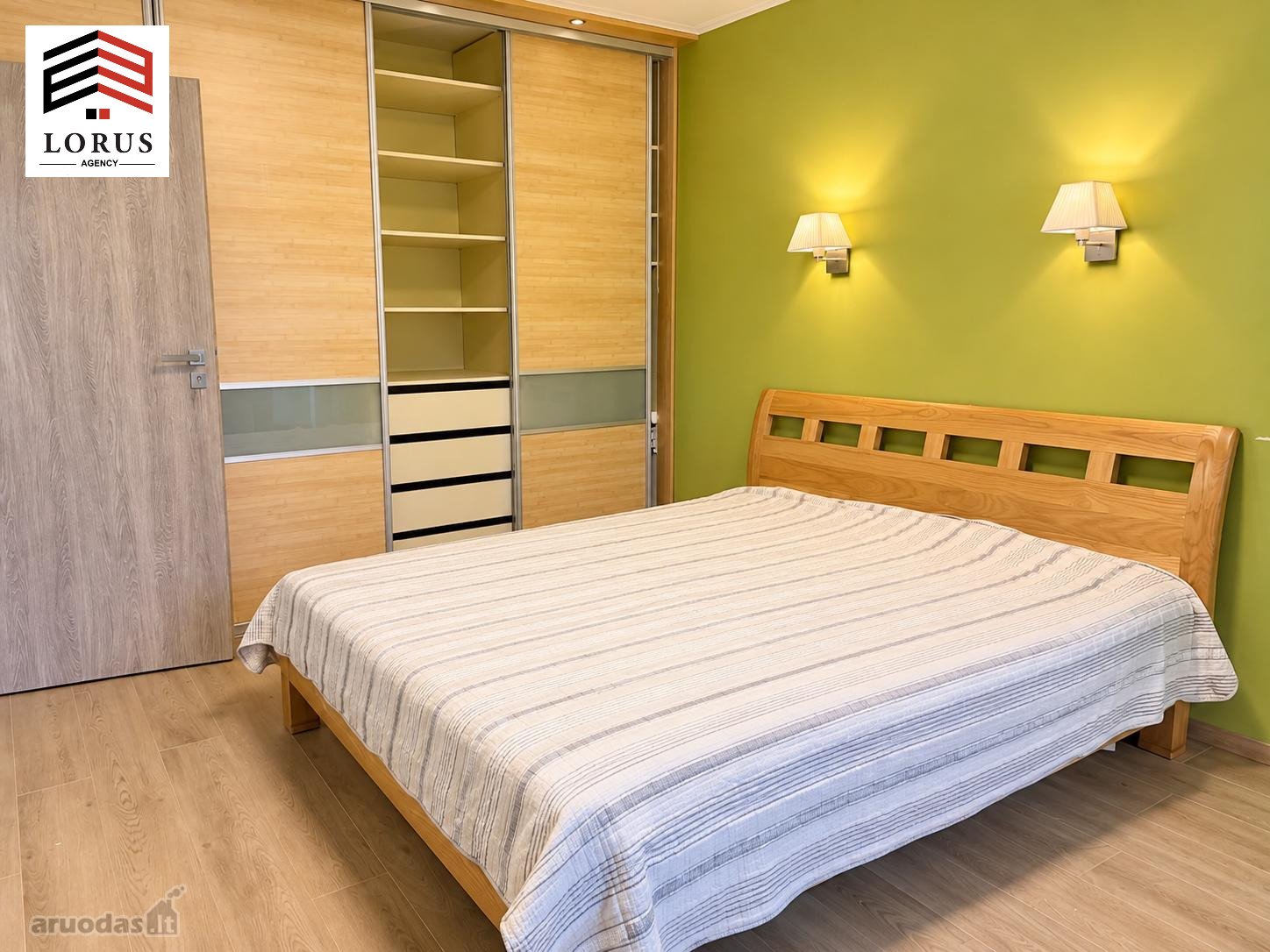 Nuomojamas 3 kambarių butas Lazdynuose,