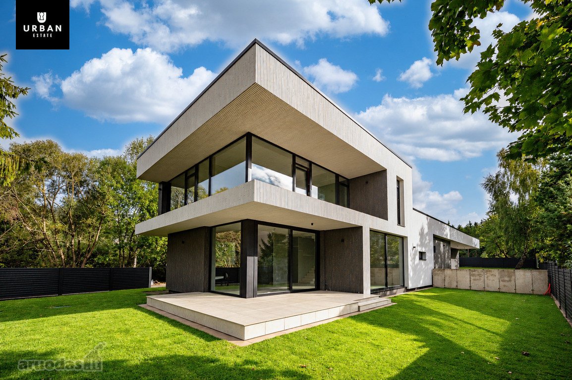 Modernios Architektūros A+ Klasės Namas Jūsų