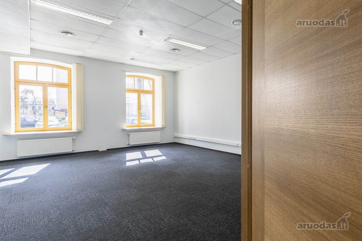 Invl Baltic Real Estate nuomoja 41,94 kv.m.