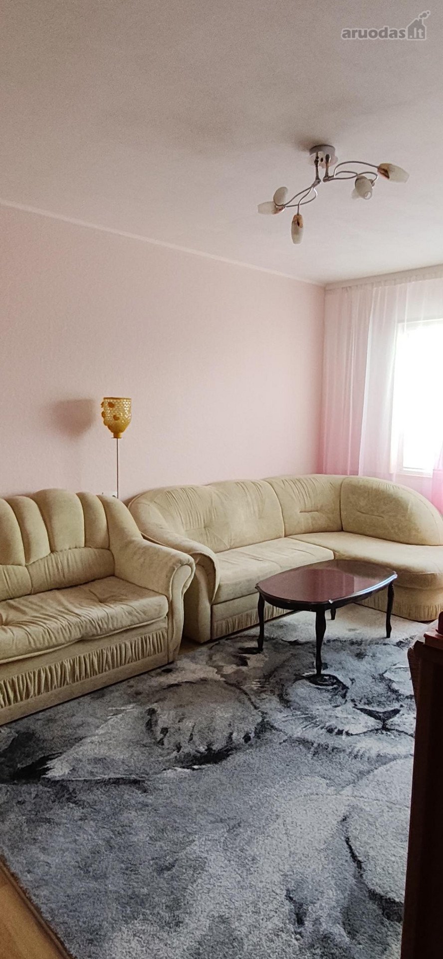 Nuomoja savininkas pilnai įrengtą 2-jų