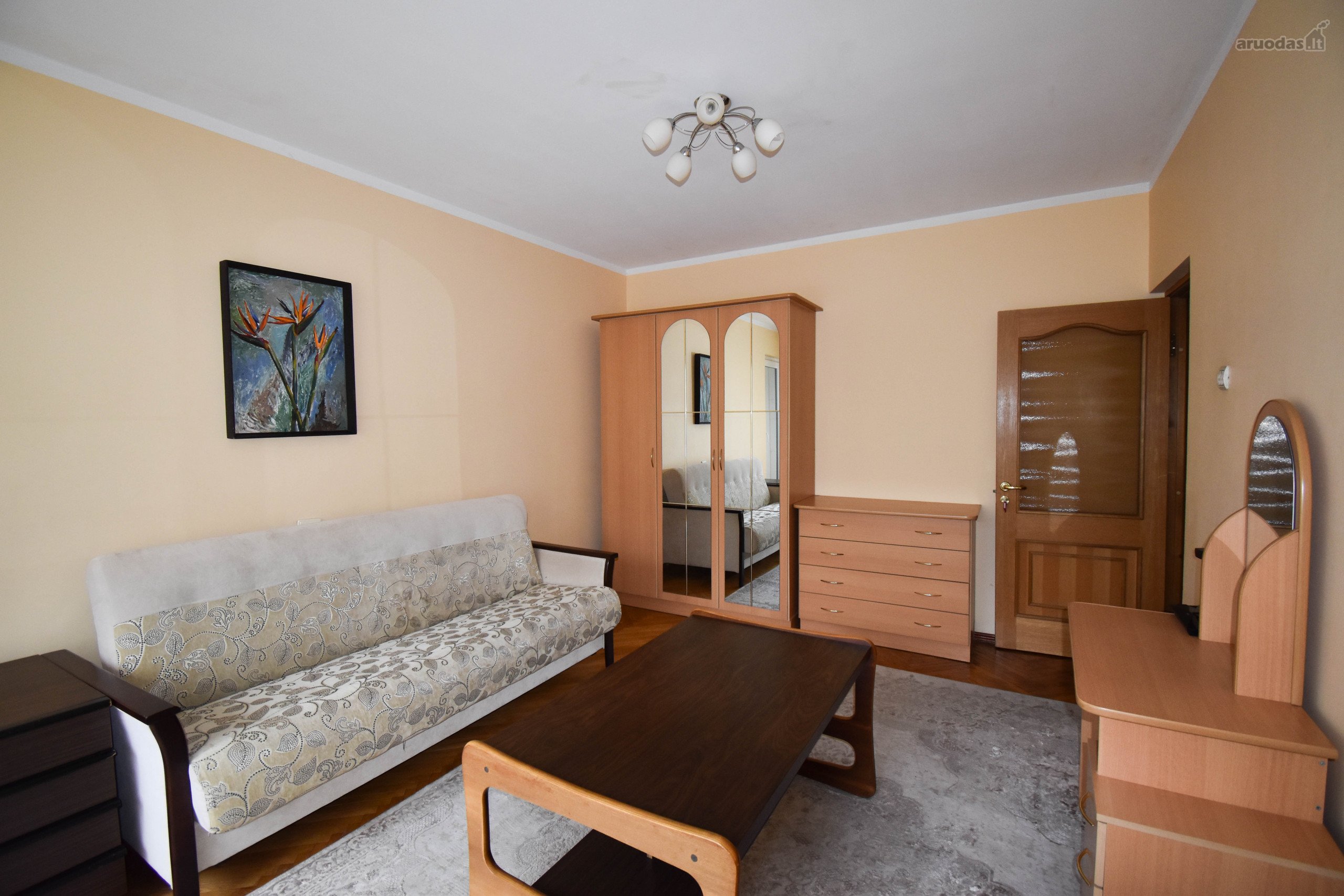 3 Kambarių Bute Nuomojamas Didžiausias