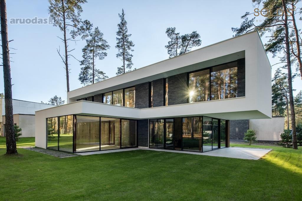 Kaina 1 490 000 € (įsk. PVM).