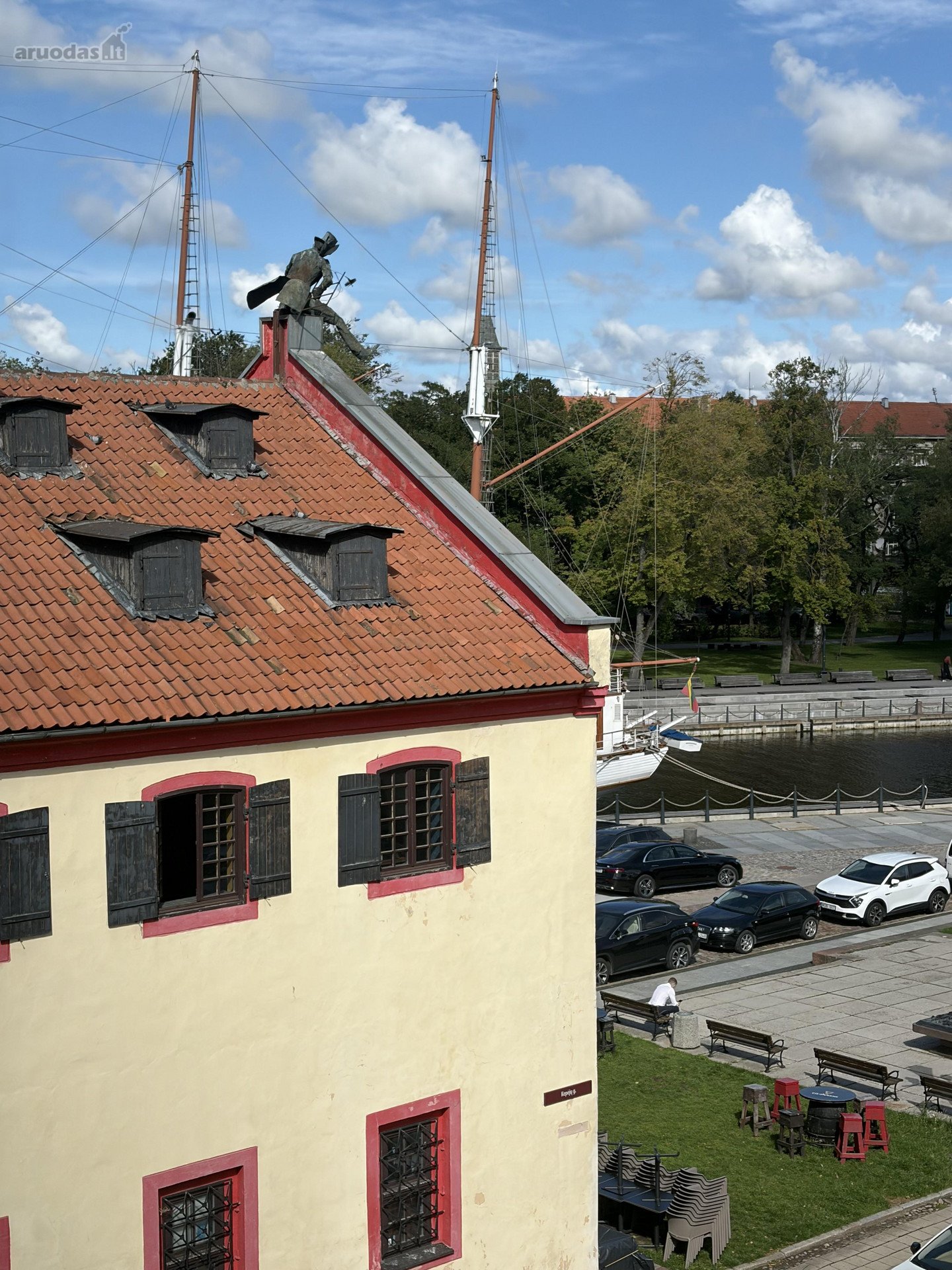 Parduodamas Unikalus 2 kambarių butas
