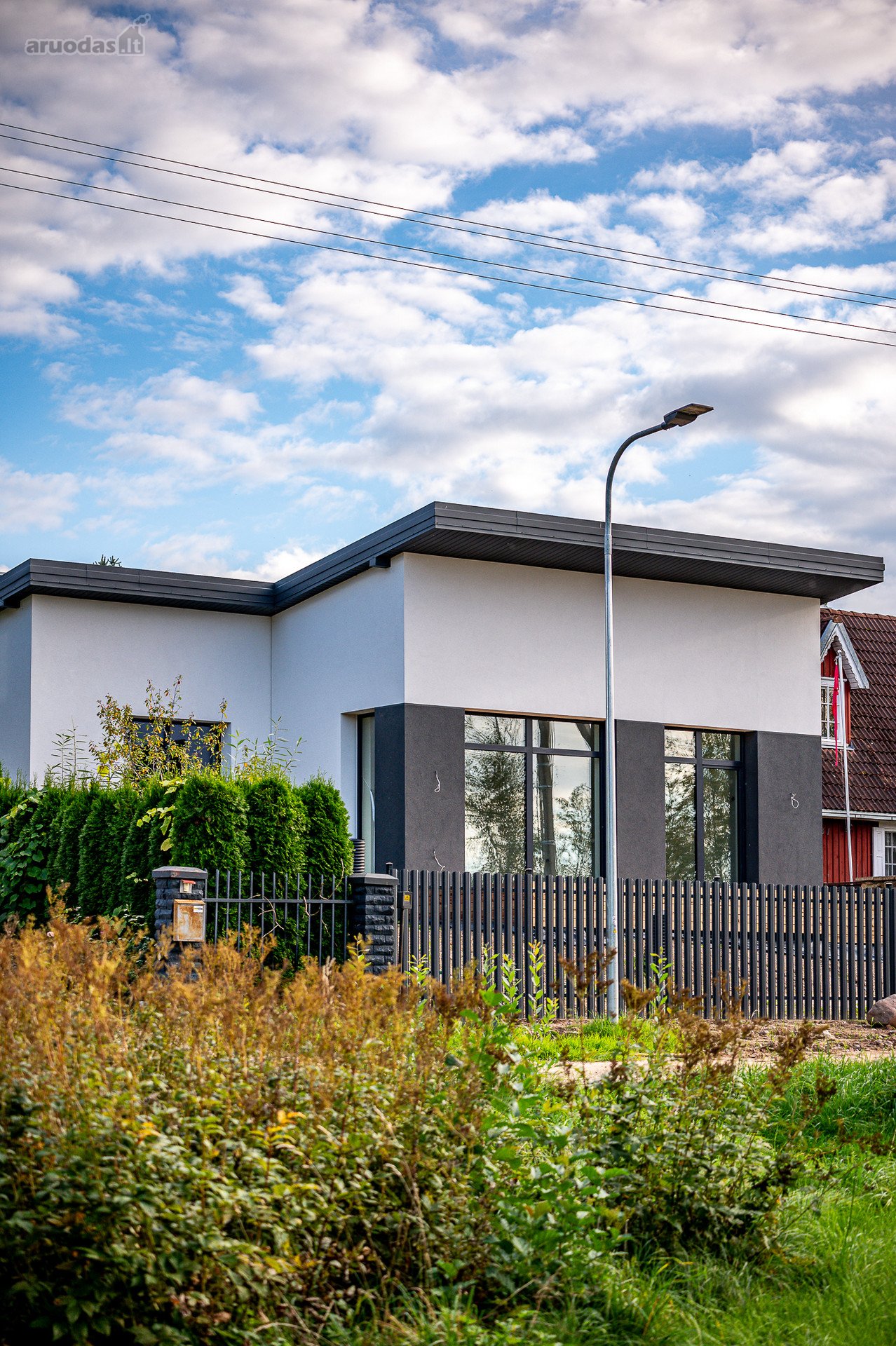 Ramybė Prie Riešės Ežero – Modernus A+ Namas