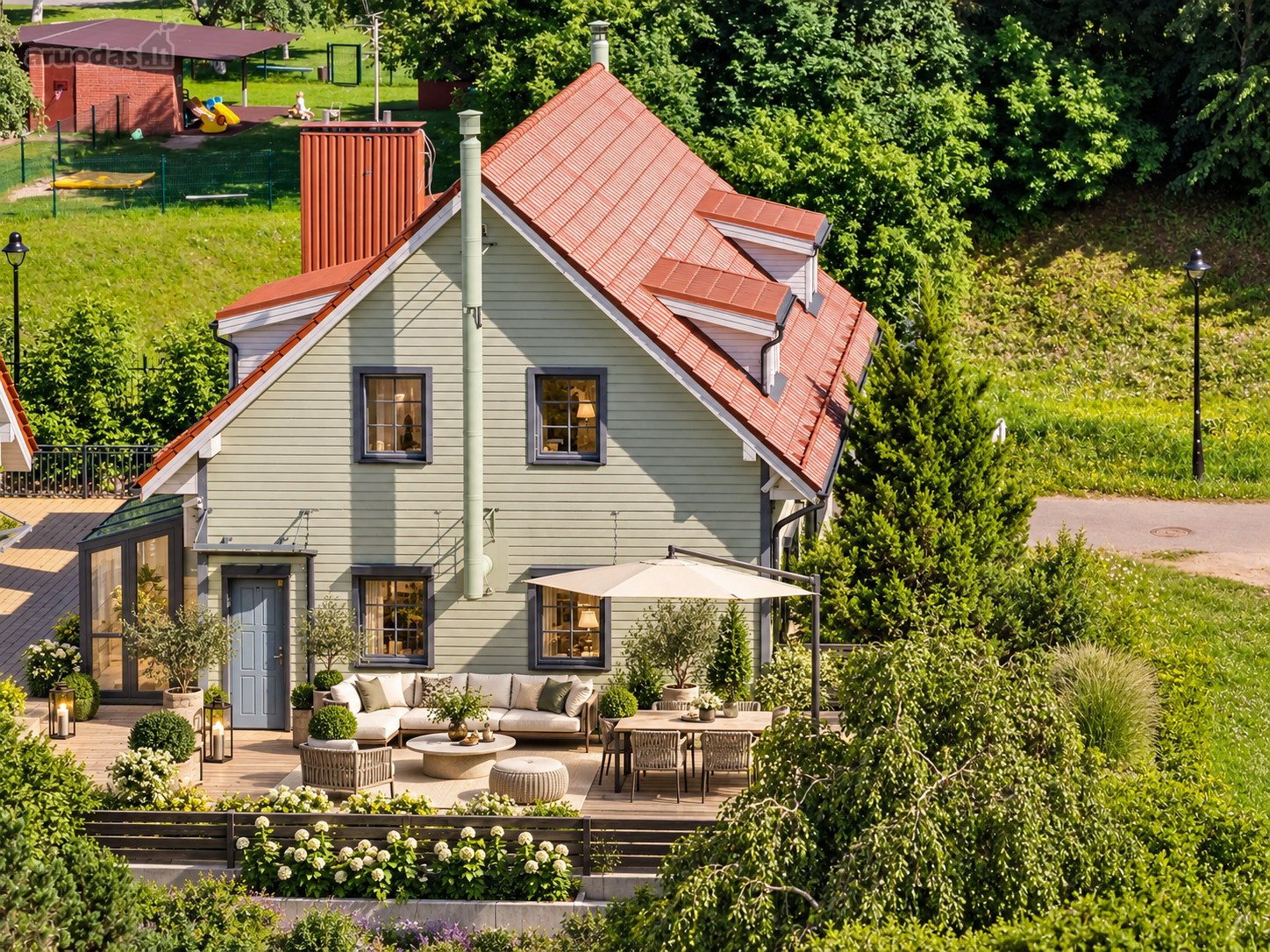 Parduodama autentiško Trakų stiliaus