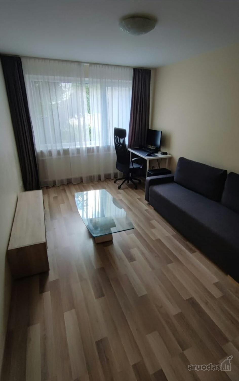 Išnuomojamas šiltas ir jaukus vieno kambario
