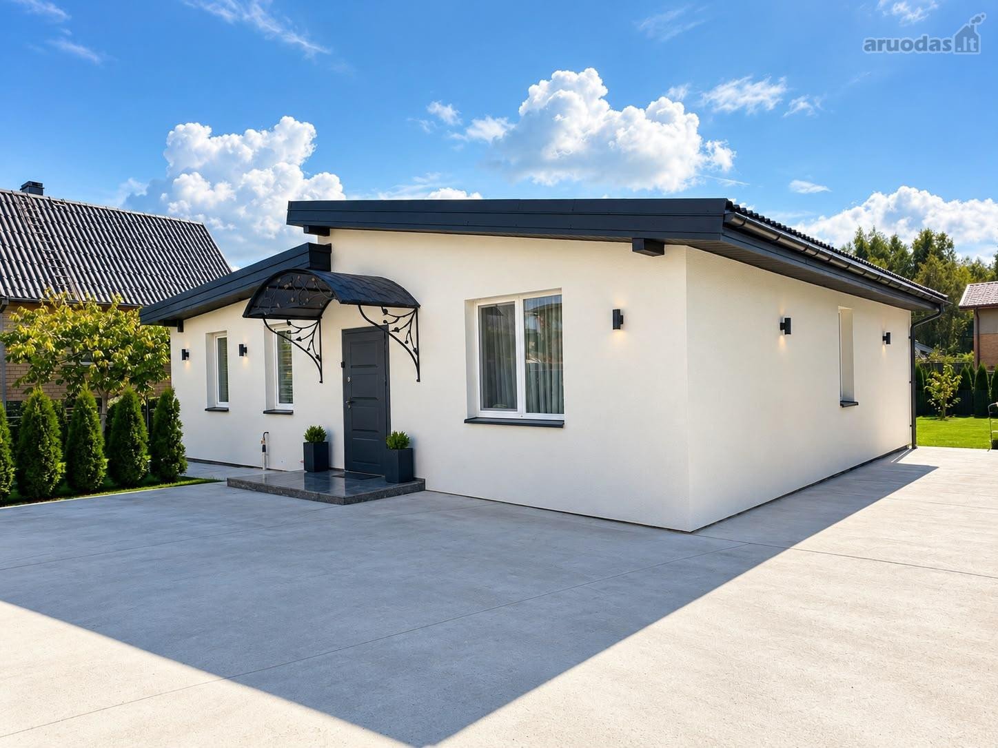Bačiūnuose – Pilnai Įrengtas 79 M² Namas 
