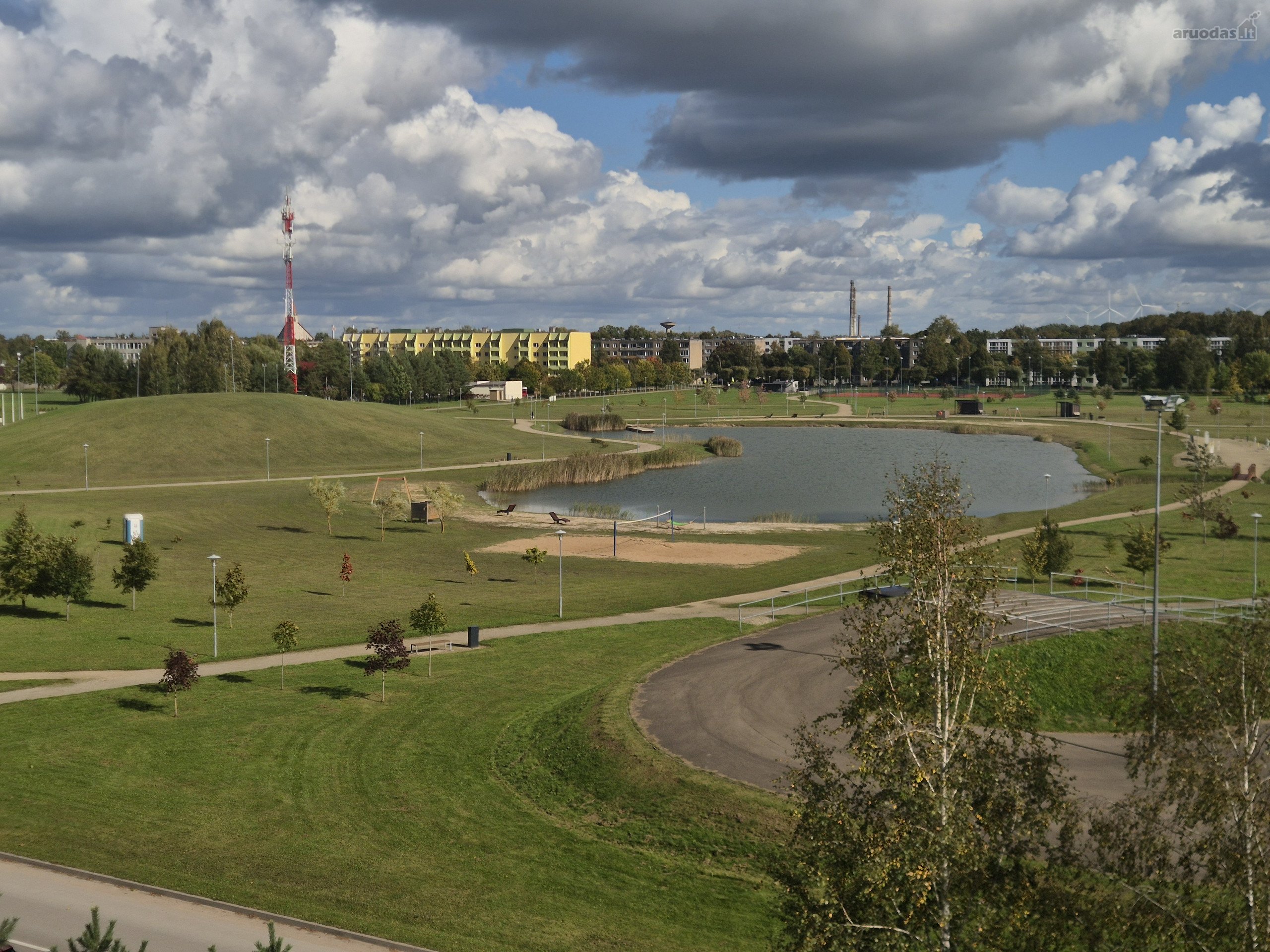 Parduodamas Erdvus 3 Kambarių Butas