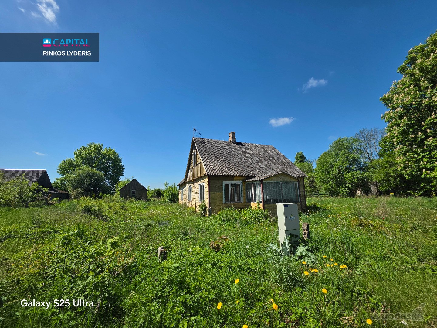 Parduodamas Rąstinis Namas Pajieslio Kaime –