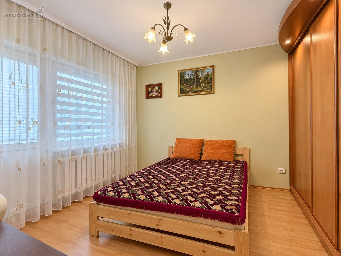 Nuomojamas tvarkingas ir pilnai įrengtas 2