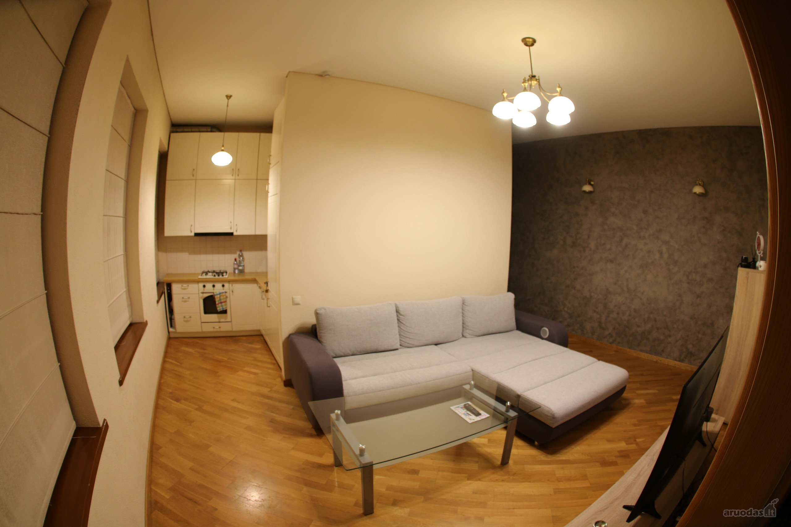 Nuomojamas 50 m² Butas Kauno Senamiestyje