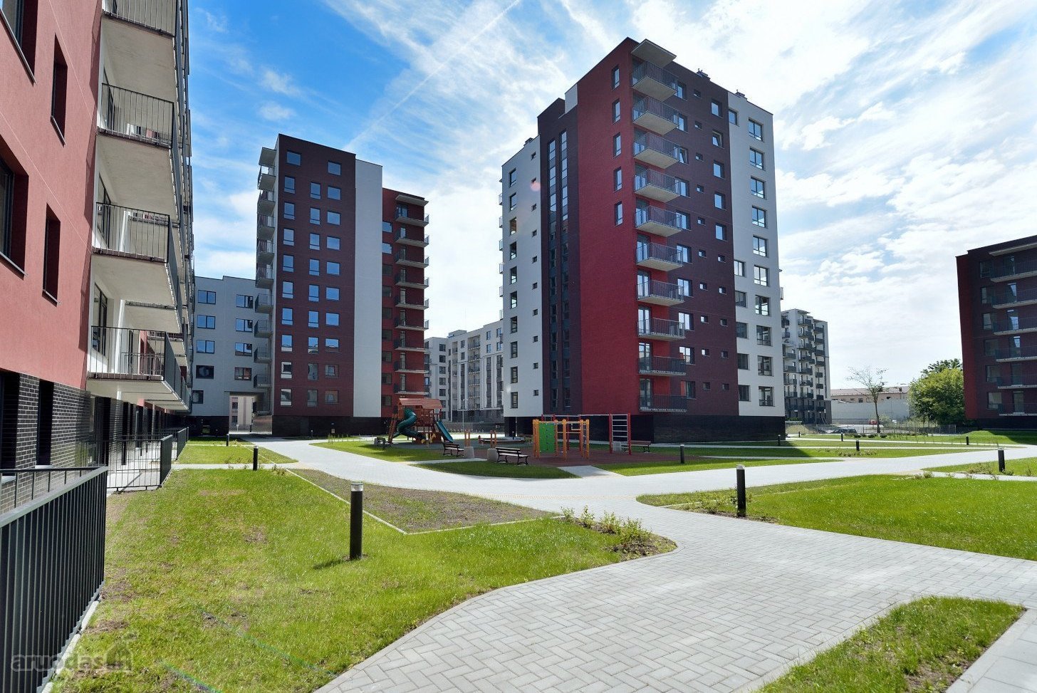 Parduodamas Šiuolaikinis 2-jų Kambarių Butas