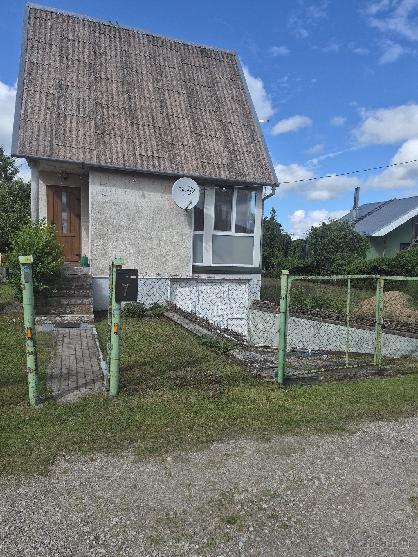 Parduodamas 2 Aukštų Mūrinis Namas (Sodas)