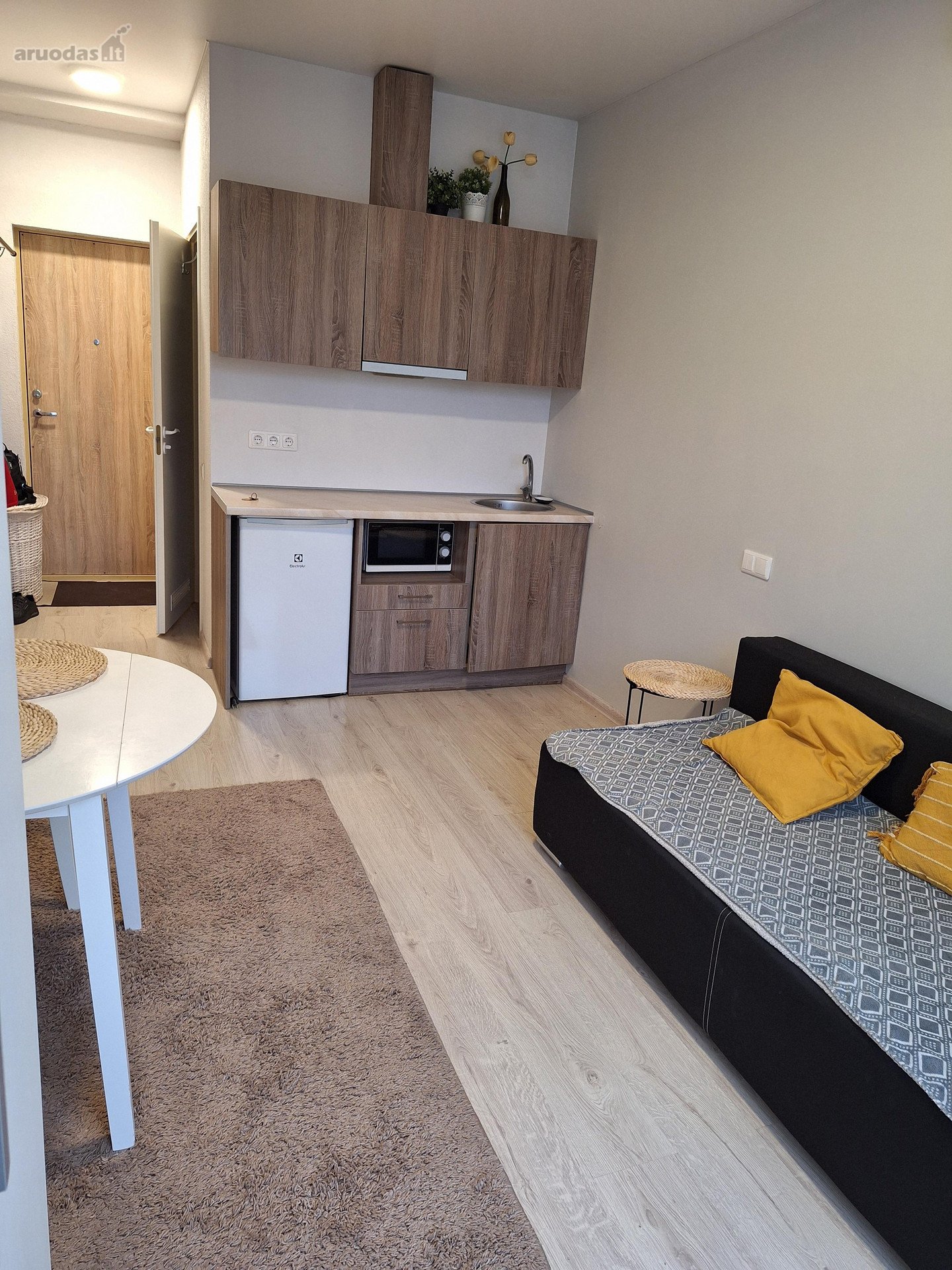 * Butas – 18,00 m², 3 aukštas iš 3.