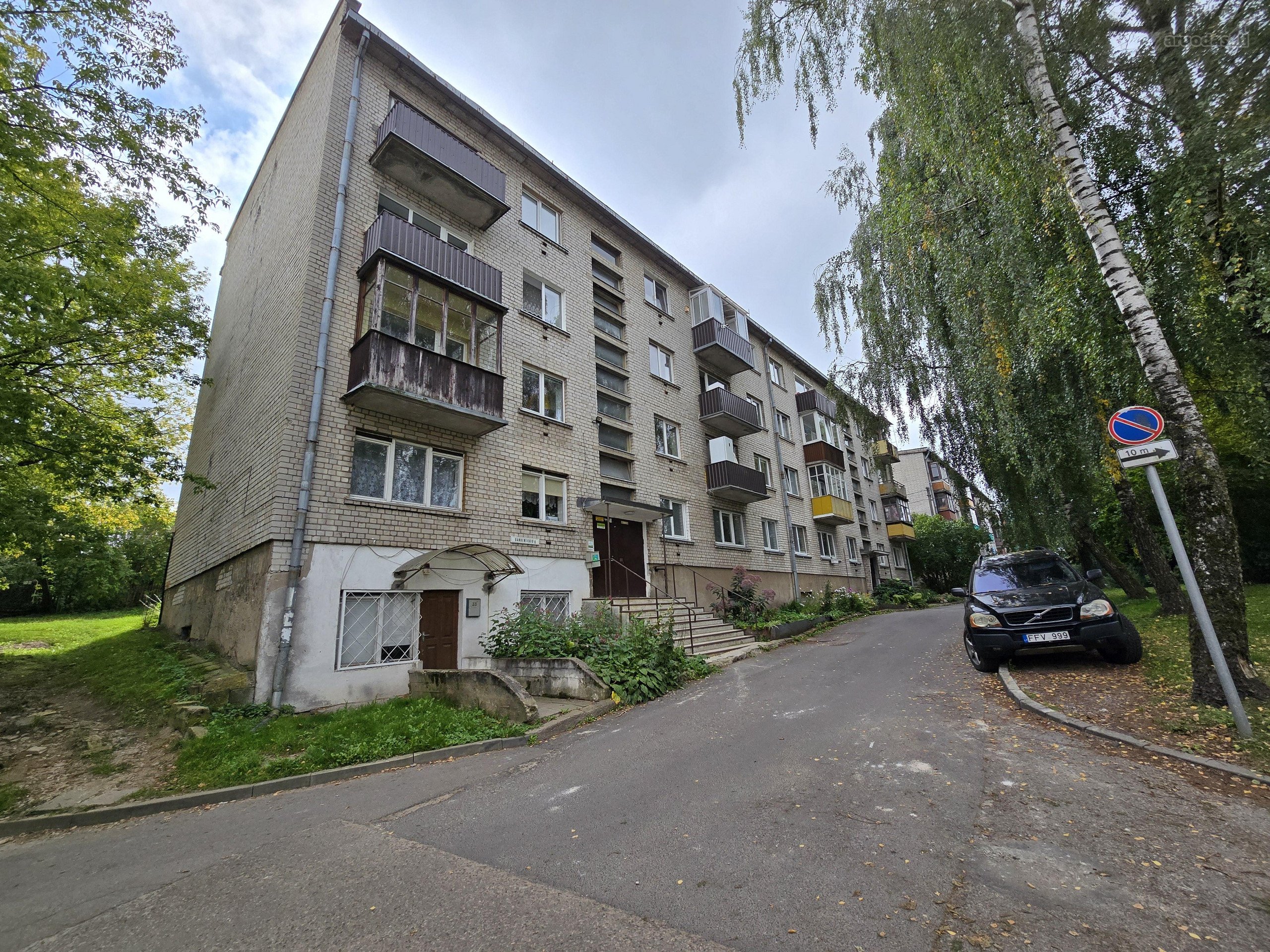Parduodamas Jaukus Butas su atskiru iėjimu iš