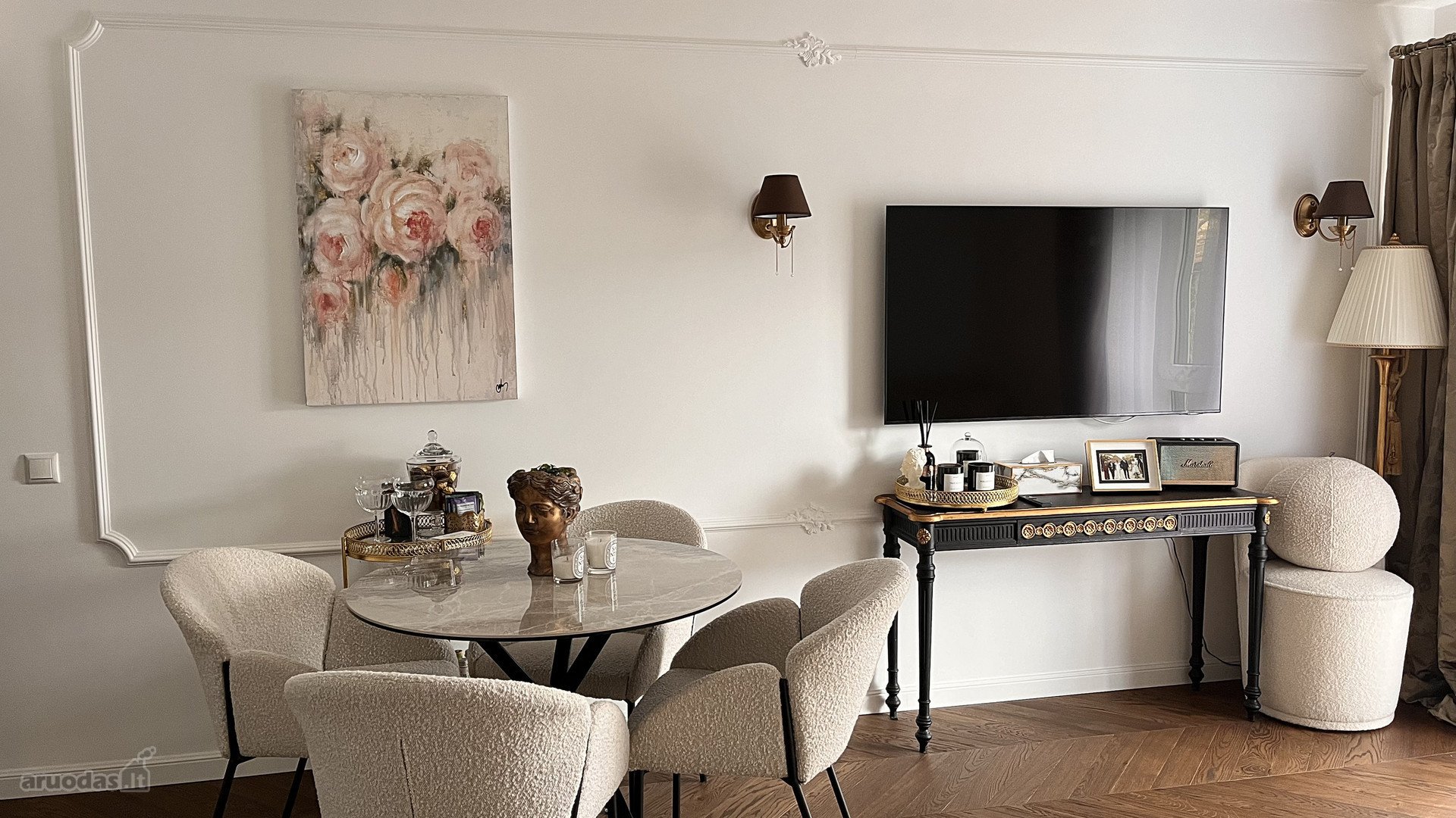 Naujai ir prabangiai įrengti apartamentai